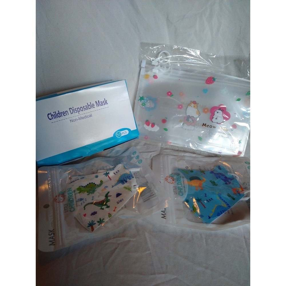 Children's Facemask Bundle w/4 Storage pouches